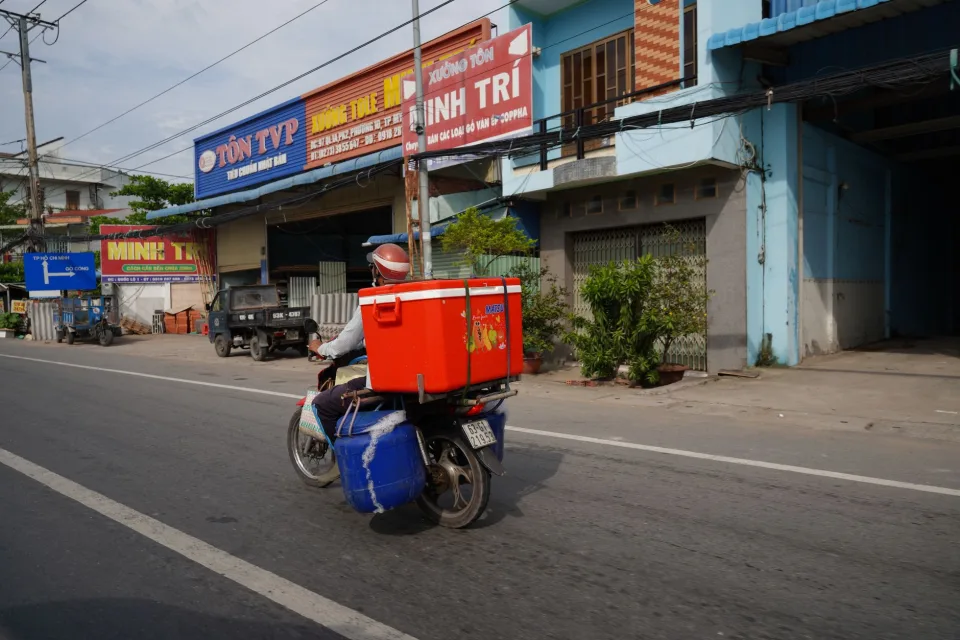 Xe 16 chỗ